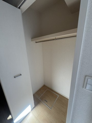 メゾン ド カルムⅢの収納