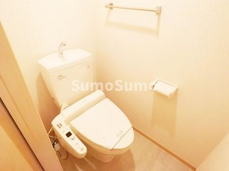 マーレ・ヴィスタ須磨のトイレ|ゆったりとした空間のトイレです