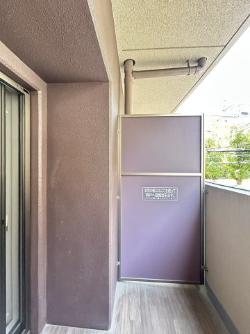 ブリリアント大阪西のバルコニー