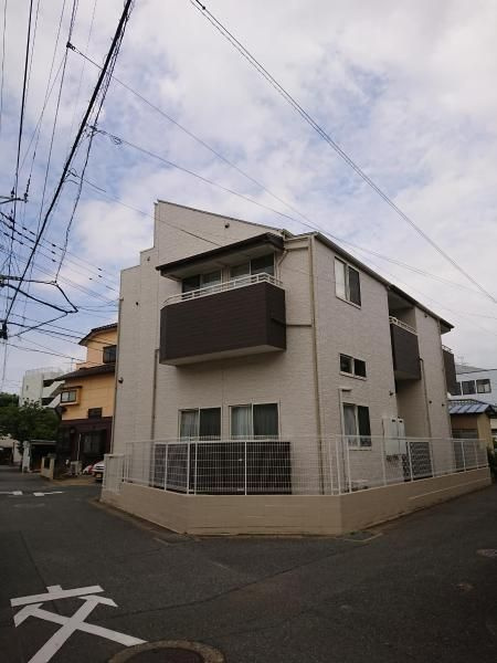 アトラクティ博多南の外観