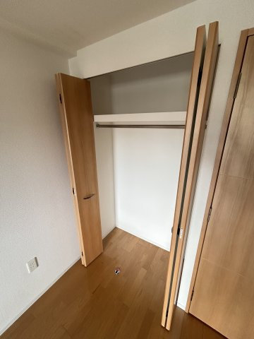 ブリリアント大阪西の収納