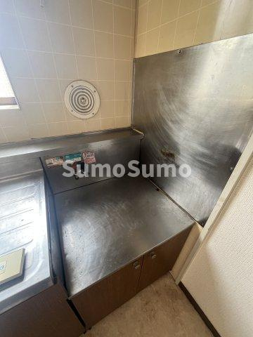 上用賀館のキッチン|使いやすいキッチンです