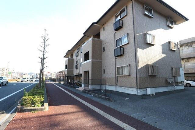 サンモール北竹島のエントランス