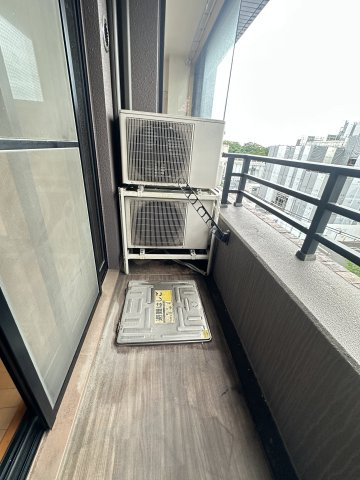 赤坂シャトー松風のバルコニー