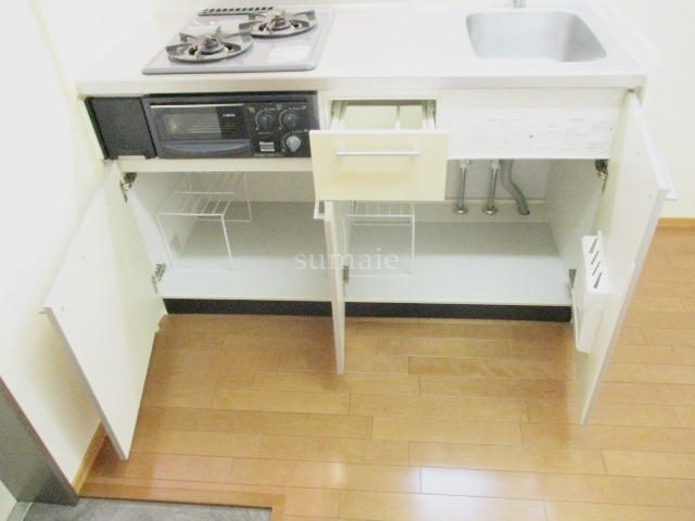 シャトレー・ミナカのキッチン|キッチン下部の収納です！