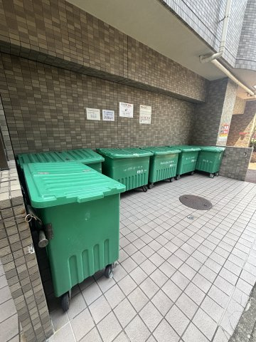 パルシオ三宮フラワーロードの外観