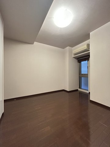 リーデンススクエア松屋町の寝室