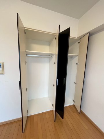 プレッツァ西宮の収納