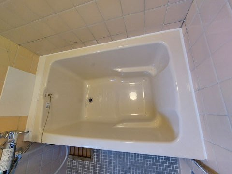 南武庫之荘ハイツ1号の浴室