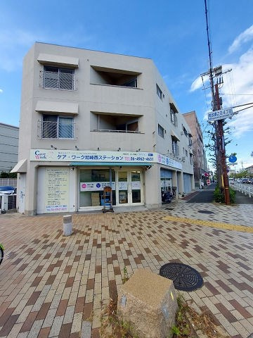 南武庫之荘ハイツ1号の外観