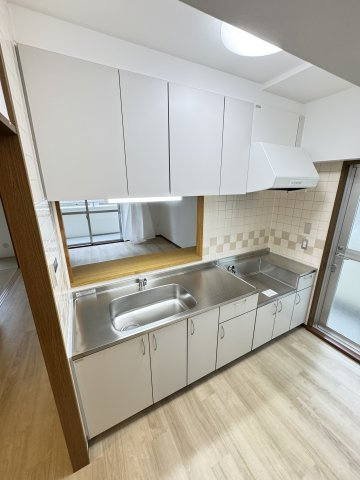 ルネシティ脇浜町２号棟のキッチン