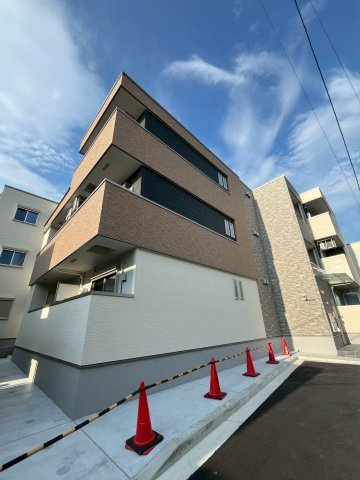 フジパレス西宮甲東園Ⅲ番館の外観