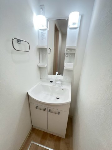フジパレス西宮甲東園Ⅱ番館の洗面所