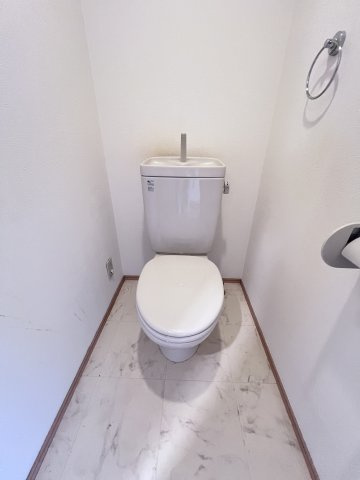 エンシェント山荘通りのトイレ