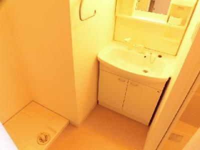 フォース三条の洗面所|洗面脱衣所