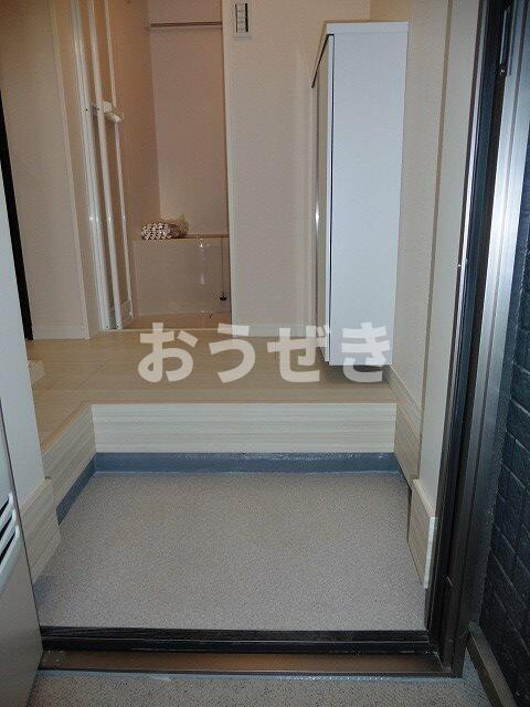 ヒルズ保土ヶ谷の玄関| 