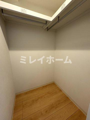 ジェノヴィア蒲田Ⅱスカイガーデンの収納|同建物内、別のお部屋の参考写真になります。
