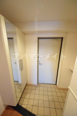 【玄関】 | ウィズテリア港南 | 落ち着いた玄関です