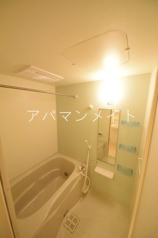 【浴室】 | ウィズテリア港南 | 追い焚き機能付き