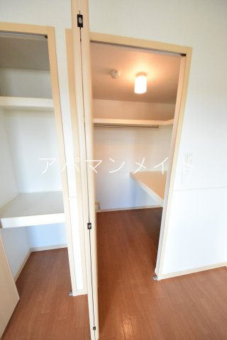 【収納】 | ウィズテリア港南 | こまごまとしたものを収納できそうですね