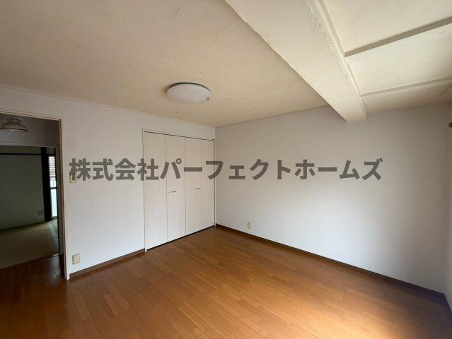 枚方市春日東町２丁目の一戸建ての洋室|使い勝手のいい洋室です
