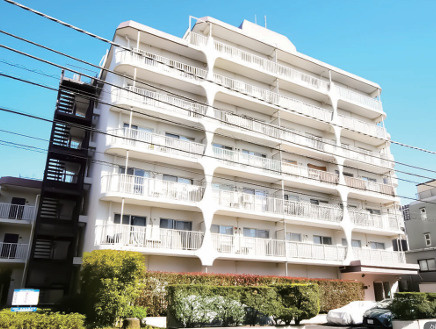 日商岩井第2玉川台マンションの外観