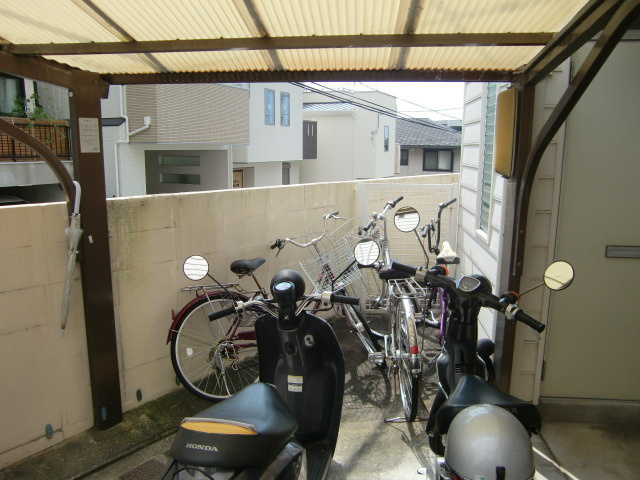 シティライフ桜ヶ丘の駐車場