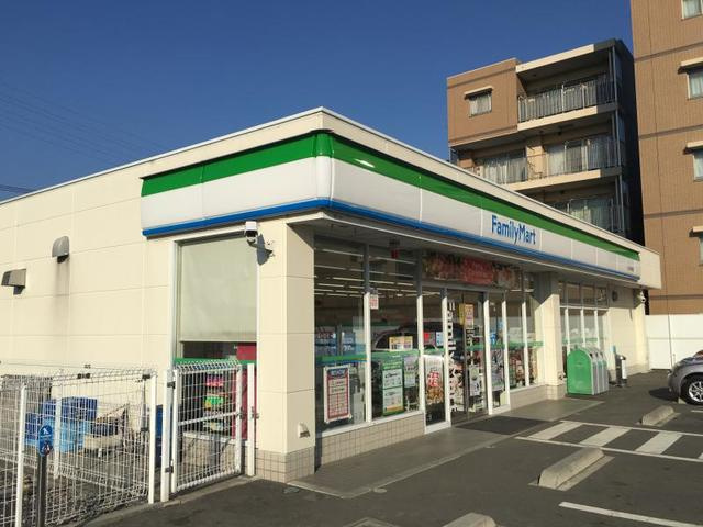 リーブルファイン戸塚東のその他|ファミリーマート川口戸塚東三丁目店
