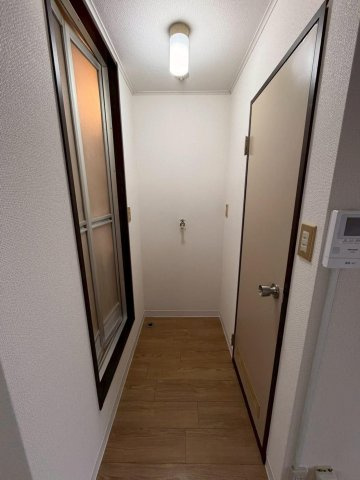 アネックス清水の玄関