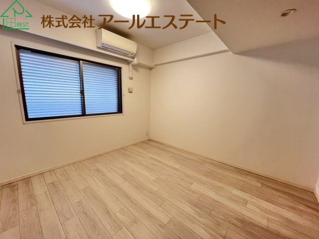 パレ・ロワイヤル田寺東ウエストコート　中古マンションの寝室