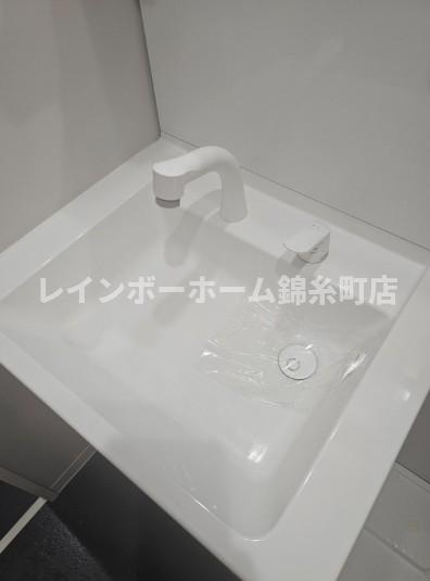 シャトー墨田の独立洗面台