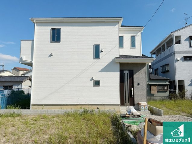 松原市立部　新築一戸建ての外観|現在建築中！落ち着いた街並みで新生活を始めることが出来そう！周辺の物件も併せてご紹介させて頂きます！
