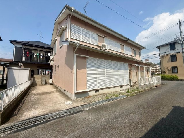野洲市久野部　中古戸建ての外観