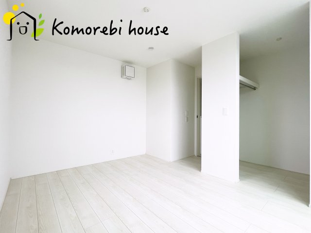 さいたま市大宮区寿能町2丁目　1期　新築一戸建て　リナージュエクスジー　01の洋室|26.9.8