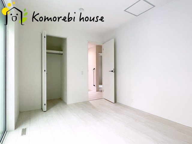 さいたま市大宮区寿能町2丁目　1期　新築一戸建て　リナージュエクスジー　01の寝室|26.9.8