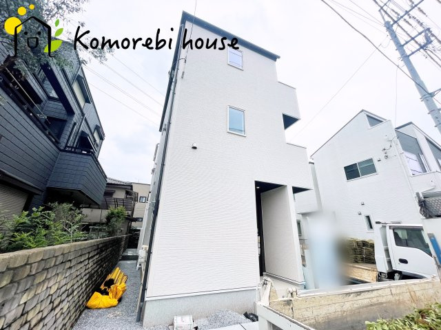 さいたま市大宮区寿能町2丁目　1期　新築一戸建て　リナージュエクスジー　01の外観|26.9.8