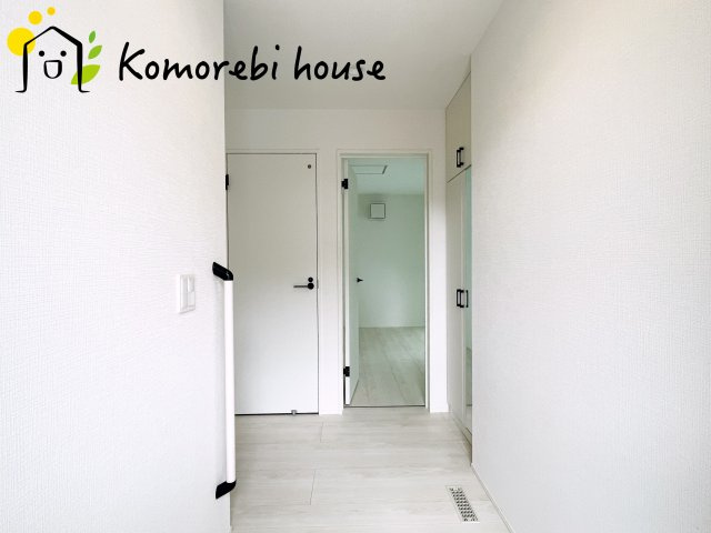 さいたま市大宮区寿能町2丁目　1期　新築一戸建て　リナージュエクスジー　01の玄関|26.9.8