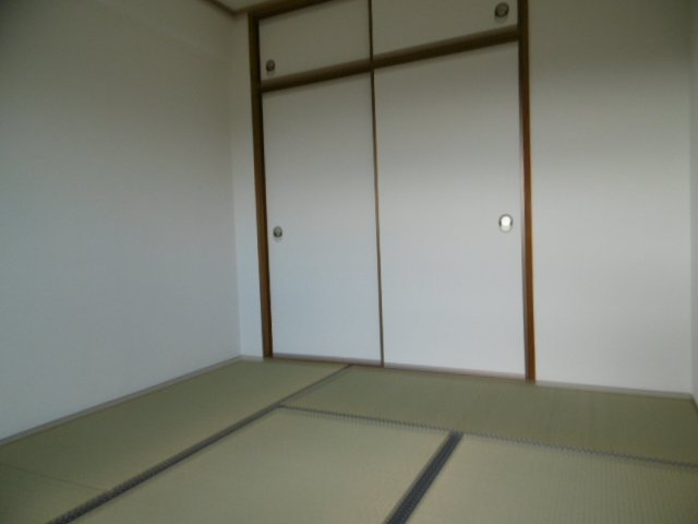 【和室】 | オウミ住宅ビル | 和室です