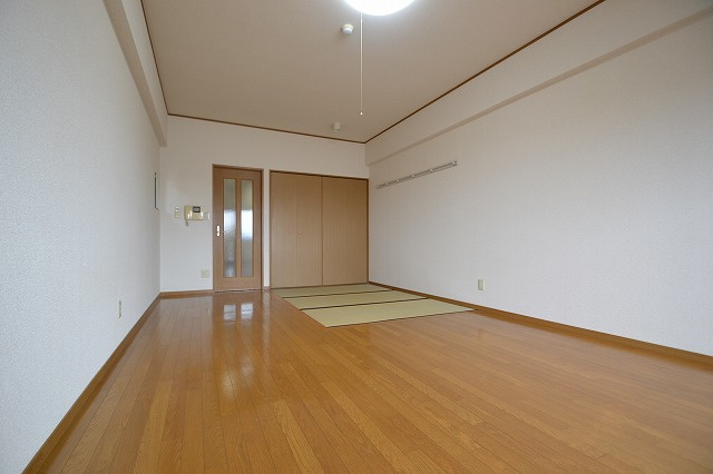 コンポーゼ庚午北