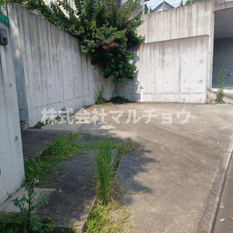 南紀の台戸建の駐車場|駐車場です