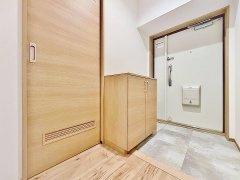 コンドミニアム葛西（1階部分）／仲介手数料無料／内装リノベーションの玄関