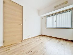 コンドミニアム葛西（1階部分）／仲介手数料無料／内装リノベーションの洋室