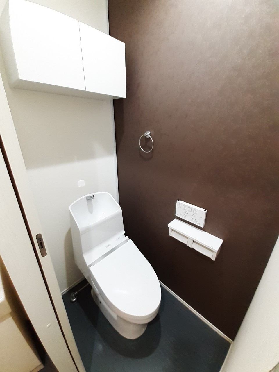 ベロニカのトイレ|清潔感のあるトイレです
