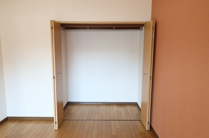 サンセットヒルズ壱番館の収納