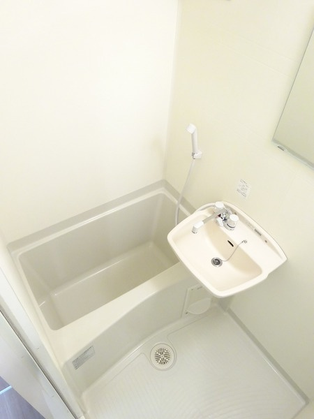アクシーズグランデ川口西Ⅲの浴室|きれいなお風呂です