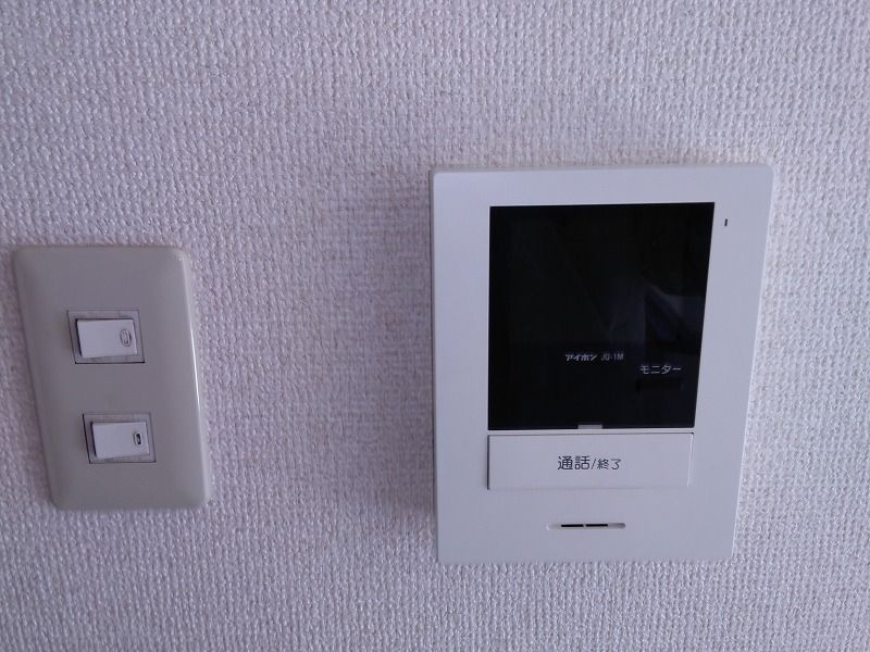 ローズガーデンＡ３２番館　A-032のセキュリティ|同物件、別部屋の参考写真となります
