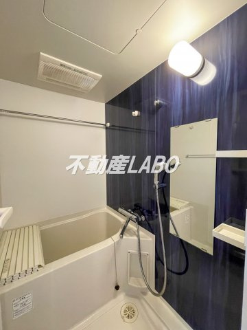 スプランディッド大阪WESTの浴室