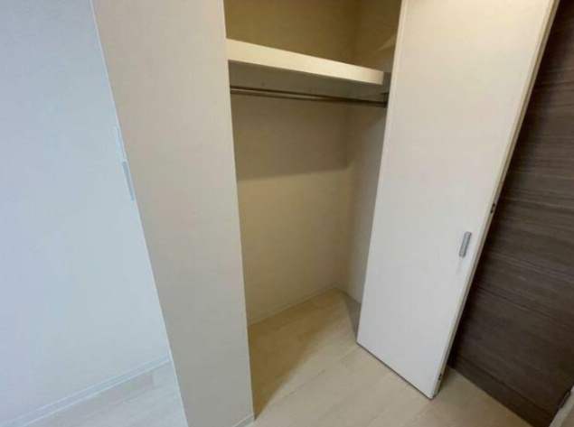 清瀬市野塩５丁目の賃貸マンションの収納