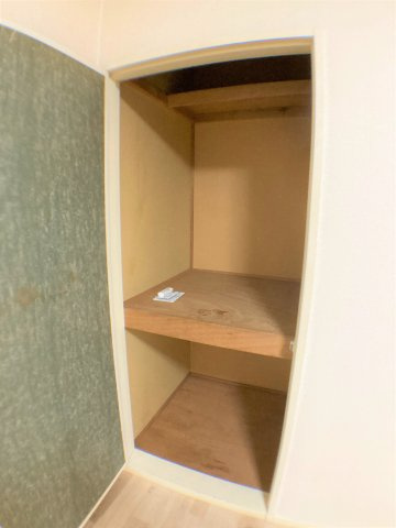 森ヶ丘ハイツの収納|別部屋同一間取りの写真となります