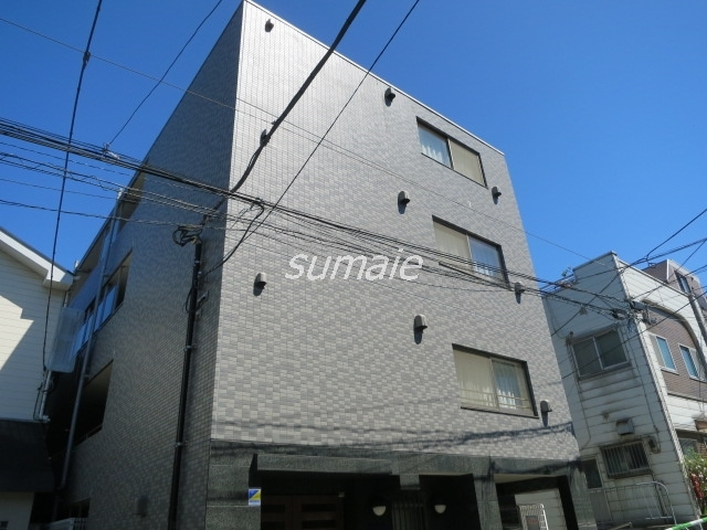 エテルノ板橋本町の外観|落ち着いた色合いの素敵な建物ですね！